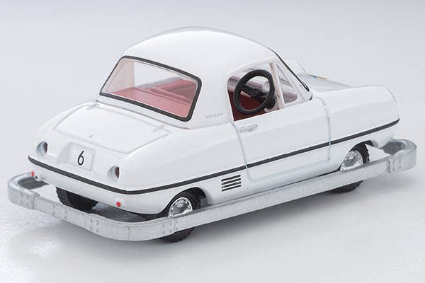 Tomica Limited Vintage 1:64 Kodomo No Kuni x TLV Datsun Baby #6 with Figure White