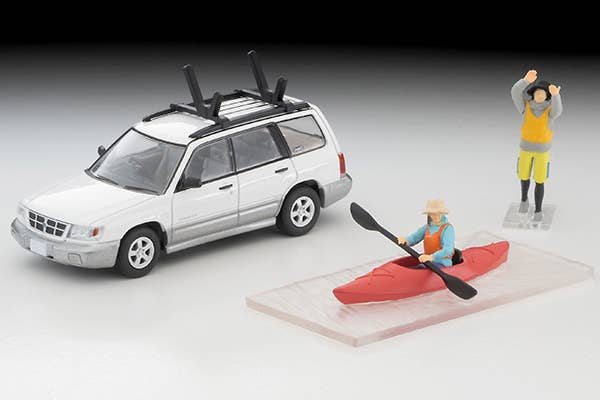 Tomica Limited Vintage 1:64 Subaru Forester Custom with kayak and figure White/Silver