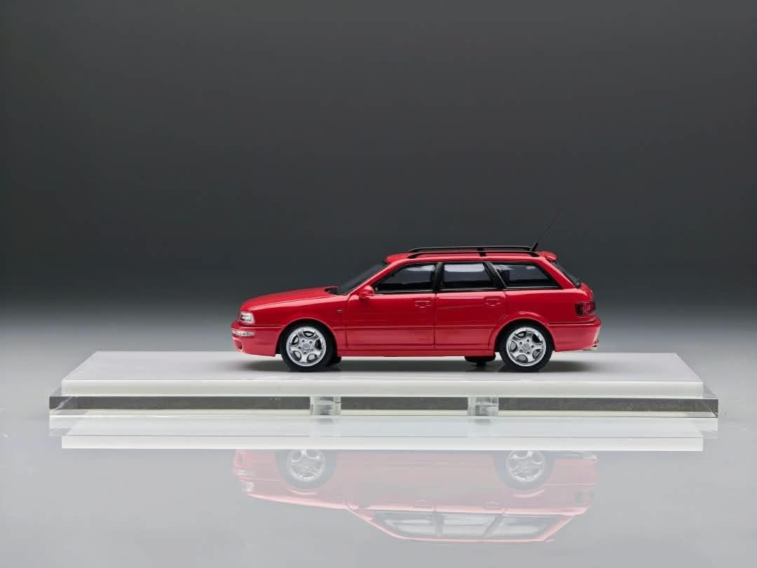 Dico Model DM 1:64 Diecast Audi RS2 Avant