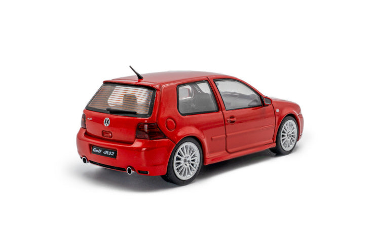 Solido 1:43 2003 Volkswagen Golf IV R32 Toronto Red