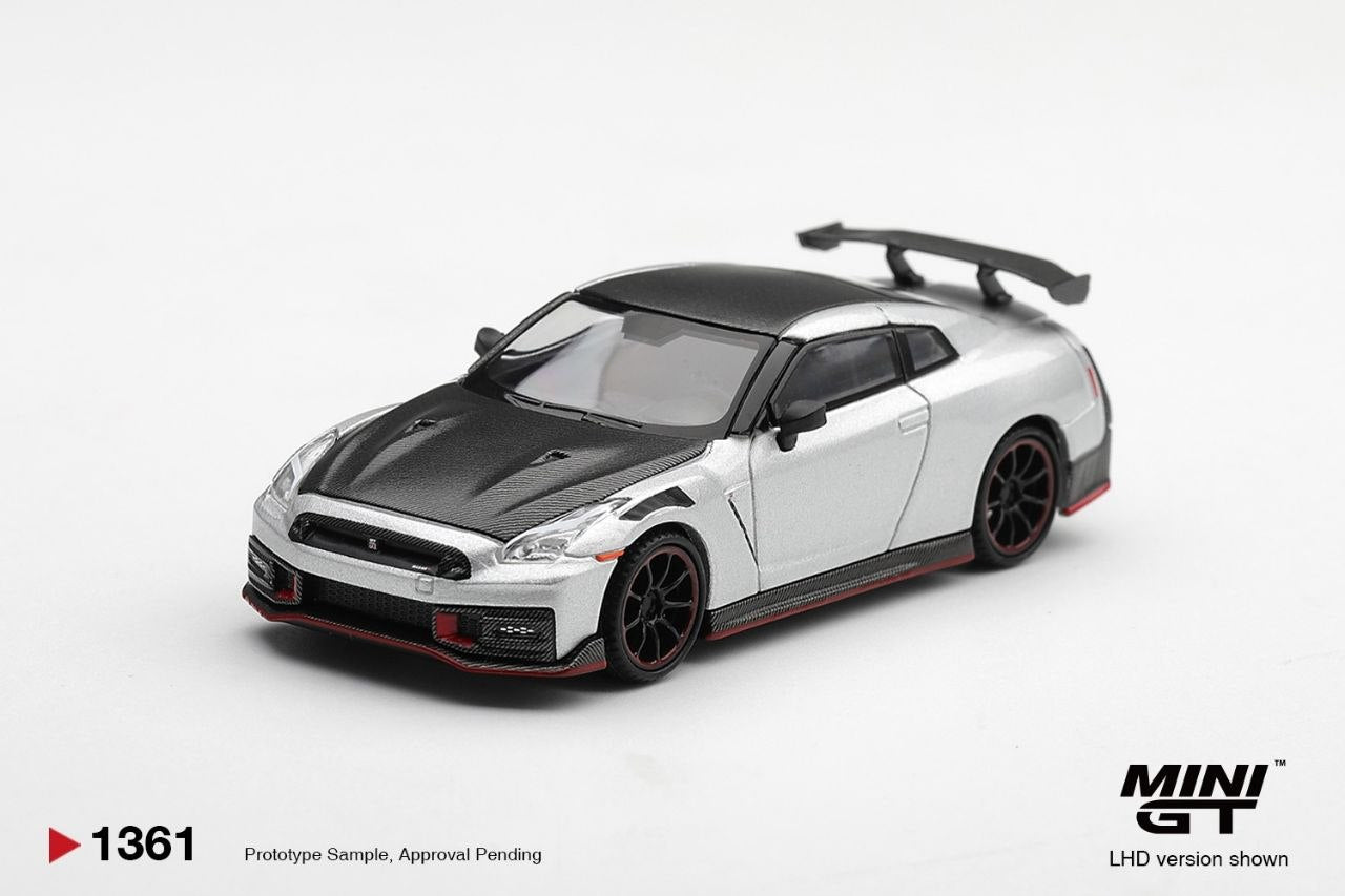 Mini GT 1:64 Nissan GT-R NISMO 2024 Silver #1361