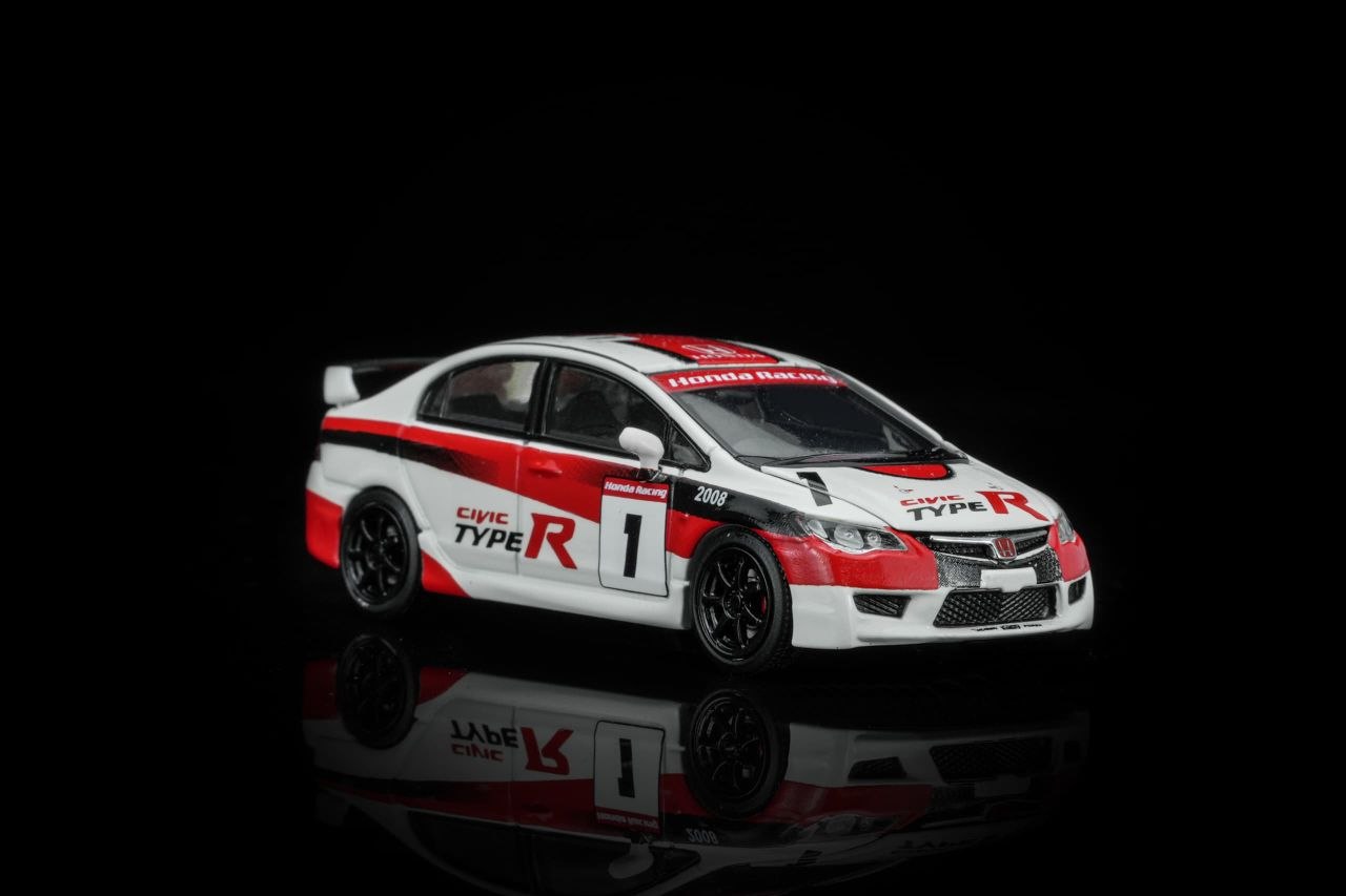 MotorHelix 1:64 2012 Honda Civic Type R (FD2) #1 Japan One Make Race White/Red
