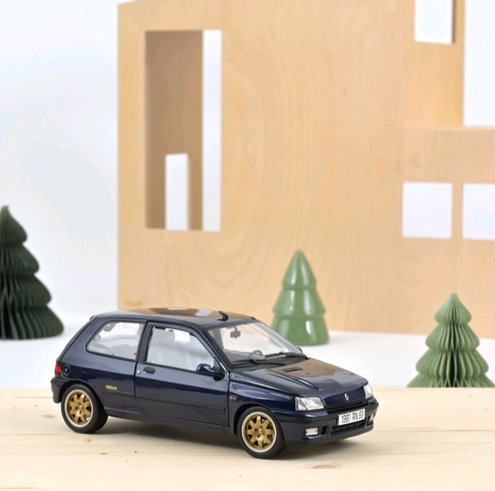 Norev 1:18 1993 Renault Clio I Williams Blue Sport Pearlescent - 185230