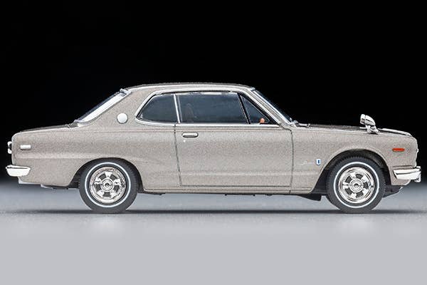 Tomica Limited Vintage 1:64 1971 Nissan Skyline Hardtop 2000GT Silver