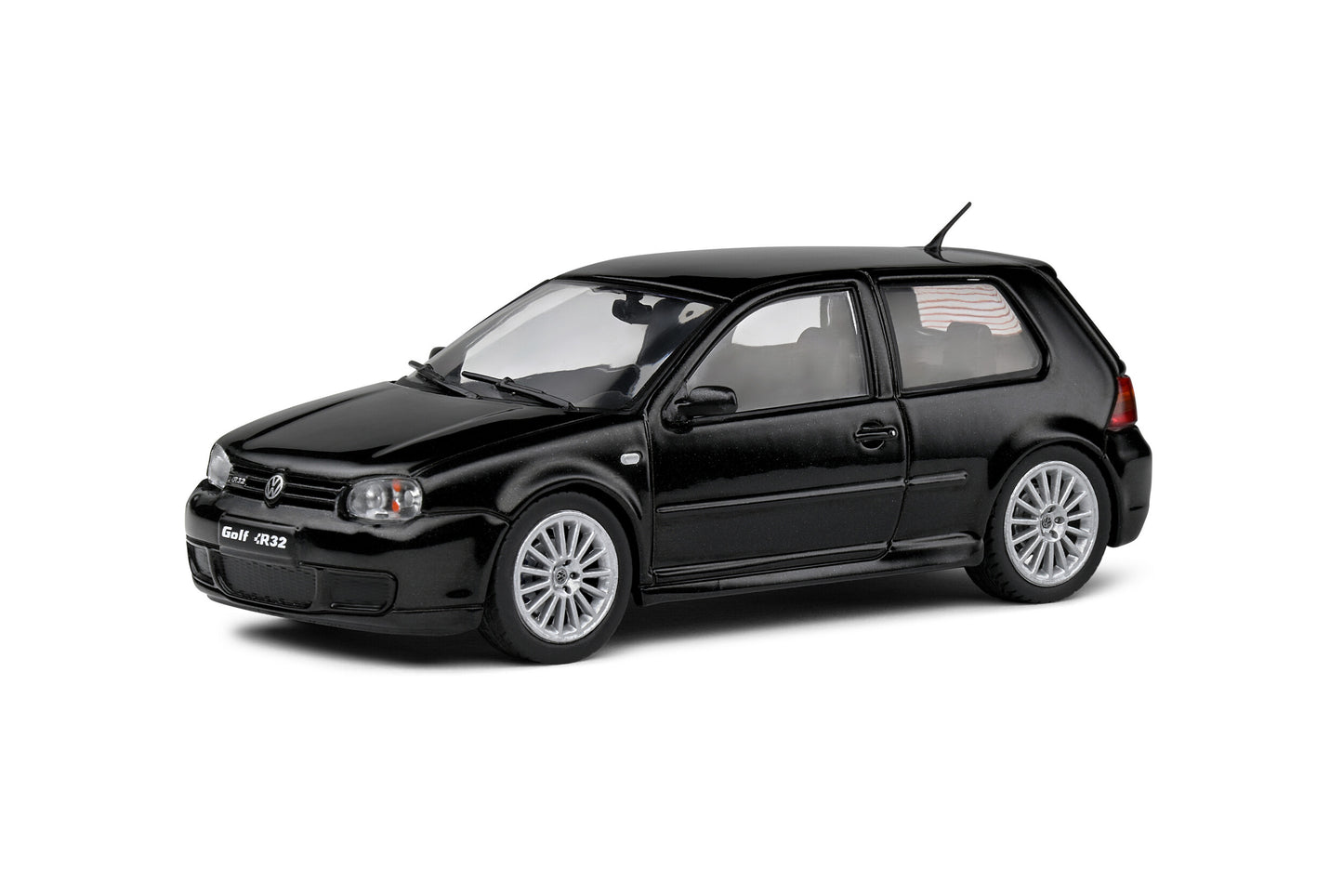 Solido 1:43 2003 Volkswagen Golf MK4 R32