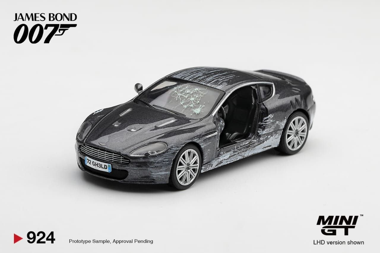 Mini GT 1:64 James Bond  Aston Martin DBS "Quantum of Solace" 924-007
