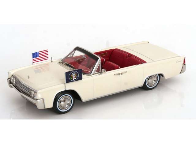 KK Scale 1:18 1963 Lincoln Continental Convertible *John F. Kennedy* White