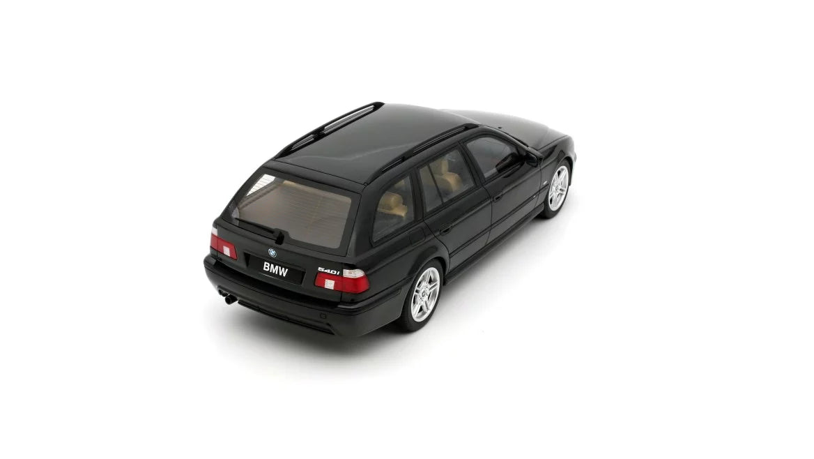 Ottomobile 1:18 BMW E39 540 Touring M-Pack Black Saphire Metallic 475 2001 OT1013
