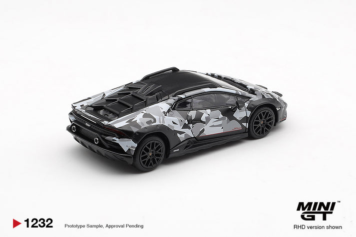 Mini GT 1:64 2025 Lamborghini Huracan Sterrato All Terrarin 4 Car Set (LHD)