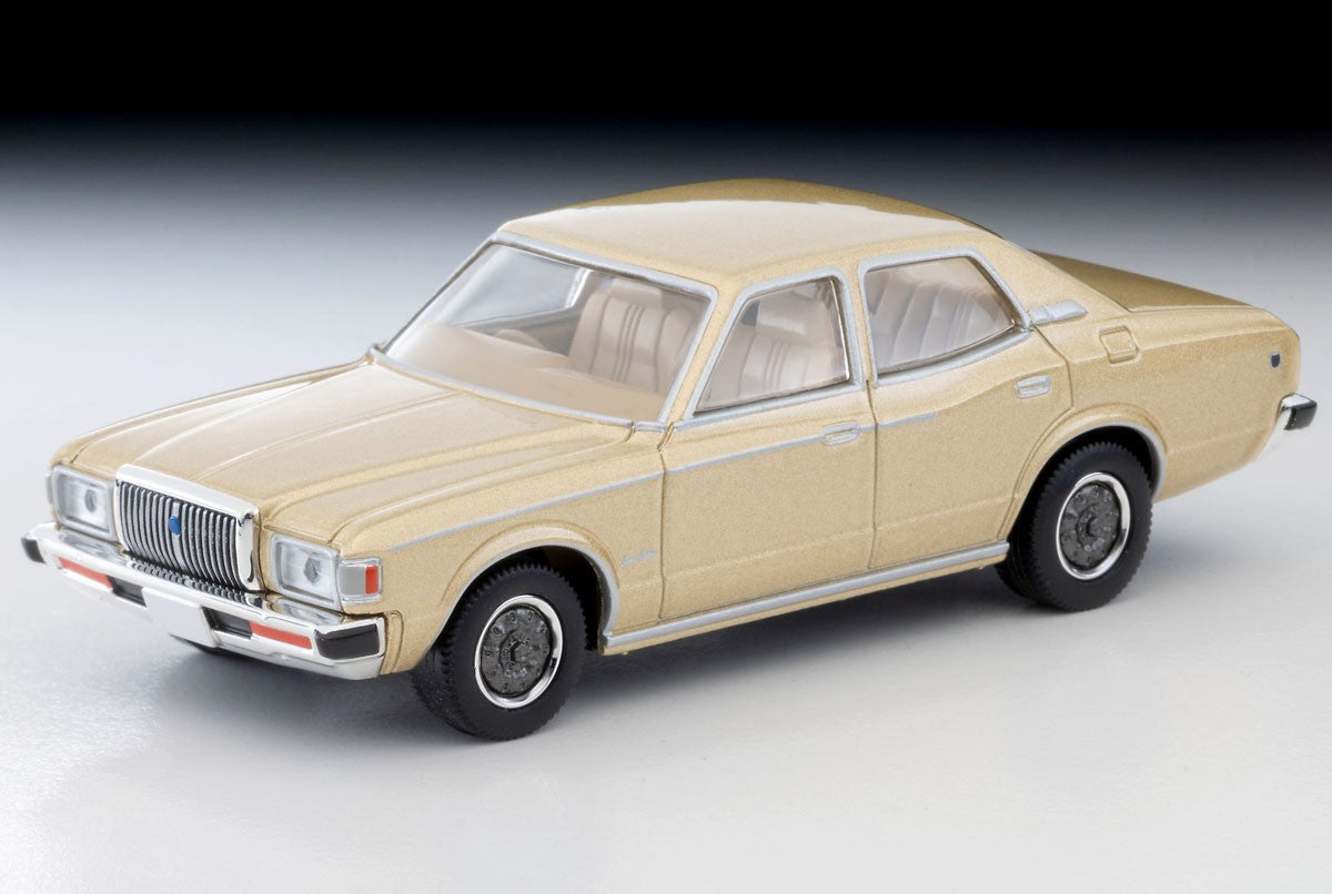 Tomica Limited Vintage 1:64 1978 Toyota Crown 4-Door Hardtop Gold