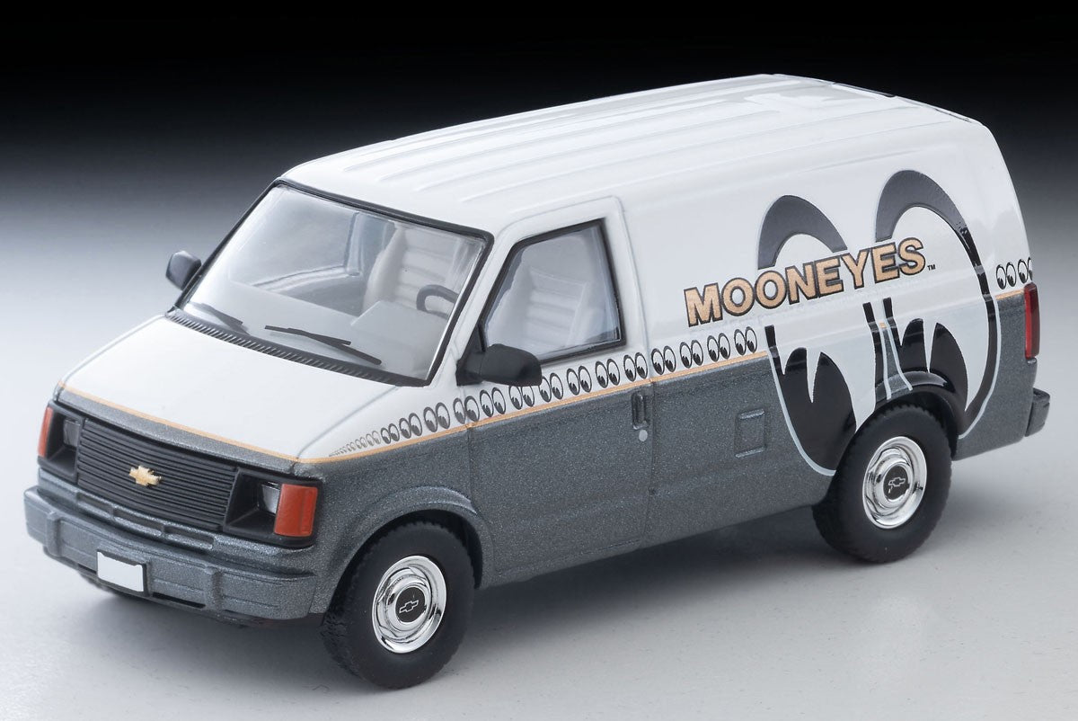 Tomica Limited Vintage 1:64 1994 Chevrolet Astro Van *MOONEYES* White/Grey