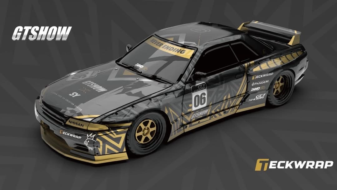 Inno64 x D/Stans 1:64 Carbon Fibre Buckle Keychain Display Nissan Skyline GT-R32 Black VIP Exclusive 2026 GT Show + Show VIP Exclusive Extras