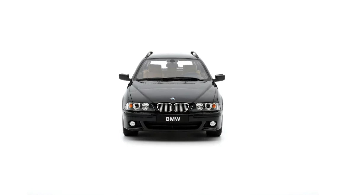 Ottomobile 1:18 BMW E39 540 Touring M-Pack Black Saphire Metallic 475 2001 OT1013