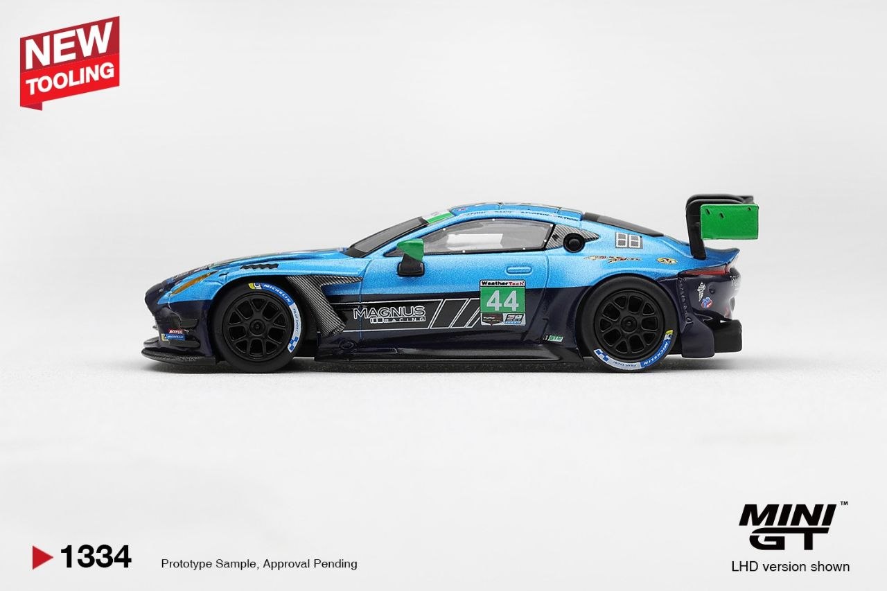 Mini GT 1:64 Aston Martin Vantage GT3 Evo #44 Magnus Racing 2025 IMSA Daytona 24 Hrs #1334