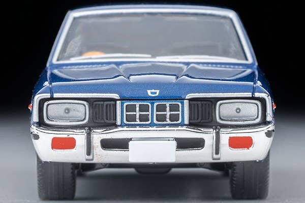 Tomica Limited Vintage 1:64 1975 Nissan Cedric 2-Door HT 2800 SGL Navy