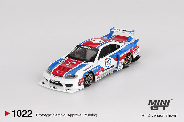Mini GT 1:64 Nissan LB-Super Silhouette S15 SILVIA GARASIDRIFT x LBWK 2025 (RHD) #1022