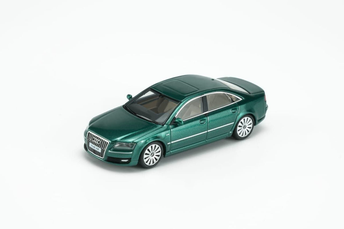 MotorHelix 1:64 2008 Audi A8 (D3) Green