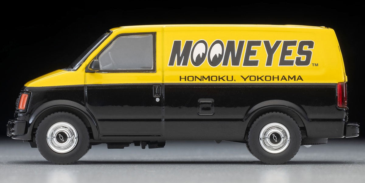 Tomica Limited Vintage 1:64 1994 Chevrolet Astro Van *MOONEYES* Black/Yellow