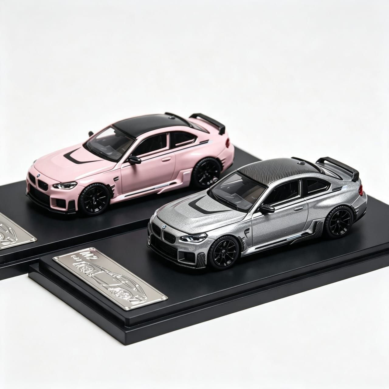 FeiXiang FX 1:64 Diecast Model
2 Series M2 (G87)