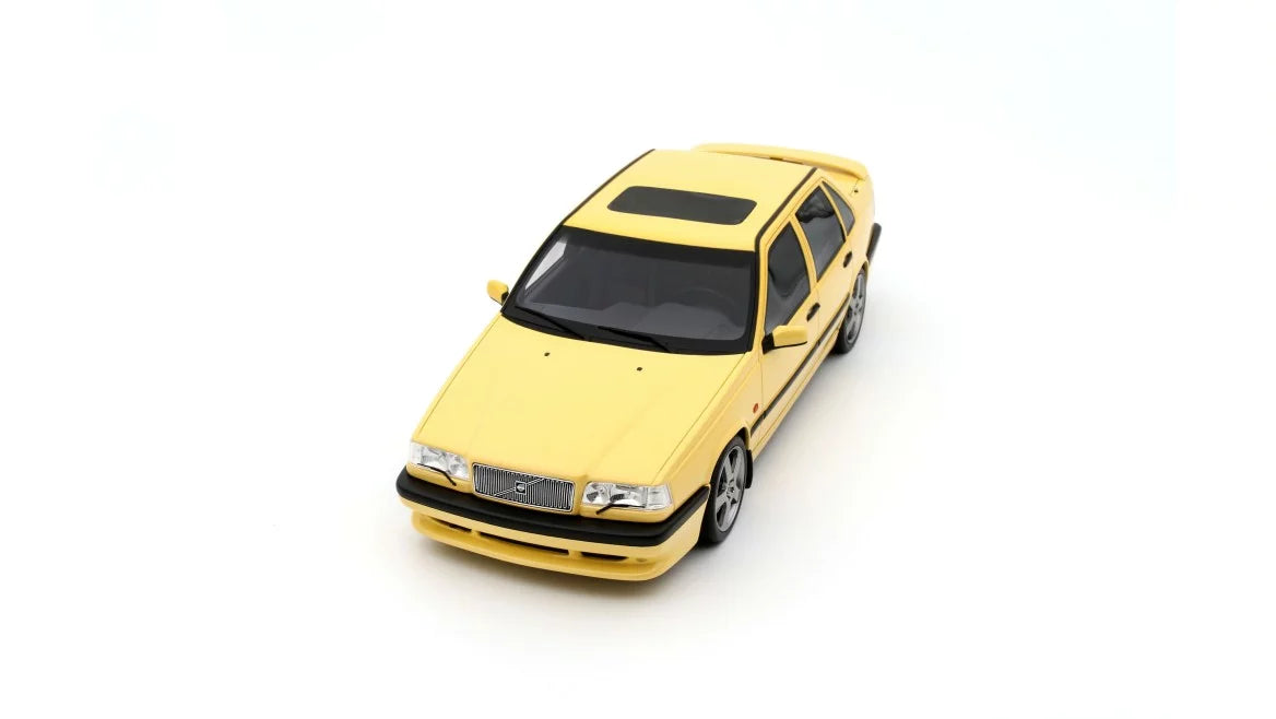 Ottomobile 1:18 1996 Volvo 850 T-5R *Resin series* Cream Yellow OT1222