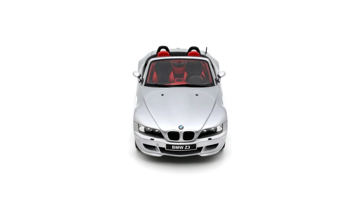 Ottomobile 1:18 1999 BMW Z3 M Roadster Titan Silver *Resin Series* OT1410