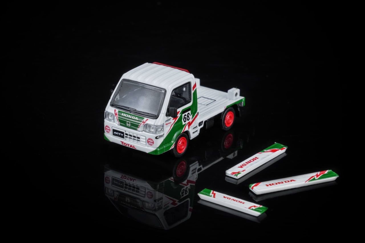 MotorHelix 1:64 Honda ACTY 4WD (EK9)