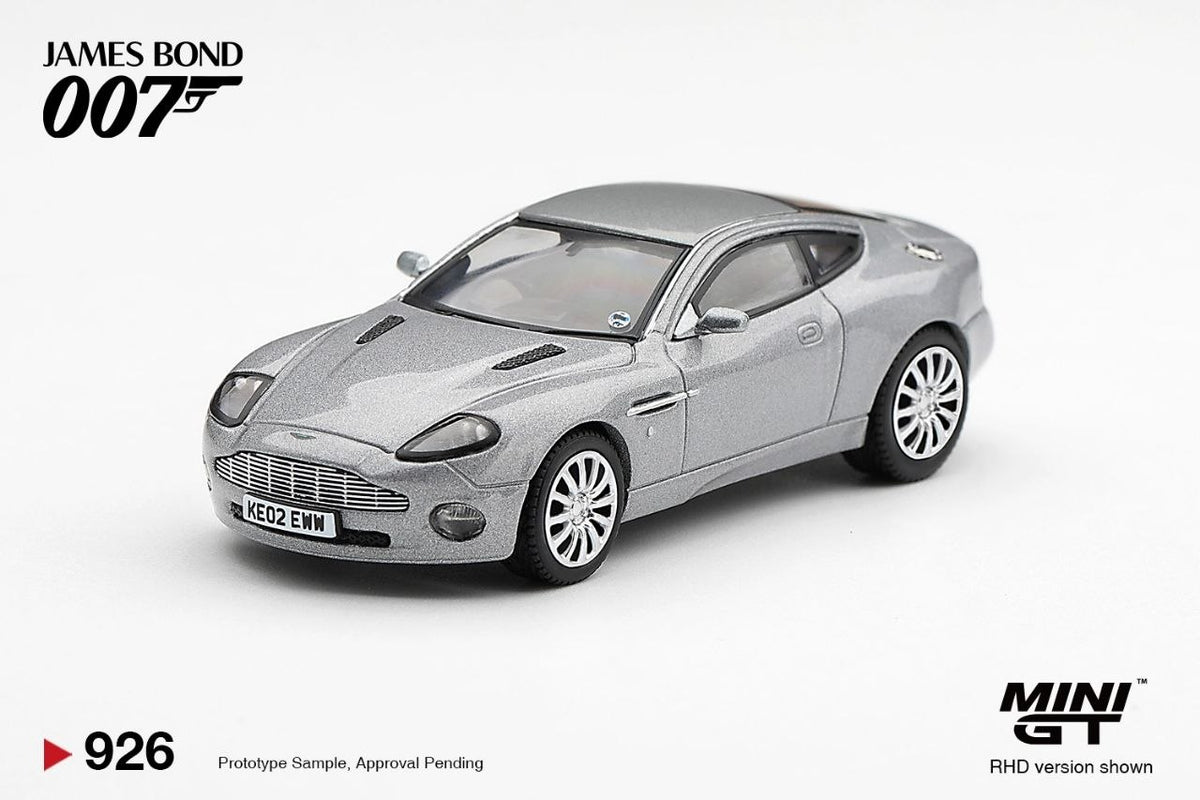 Mini GT 1:64 James Bond Aston Martin V12 Vanquish "Die Another Day" 926-007E
