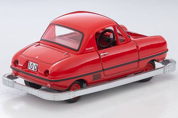 Tomica Limited Vintage 1:64 Kodomo No Kuni x TLV Datsun Baby #100 Restored Car with Figure Red