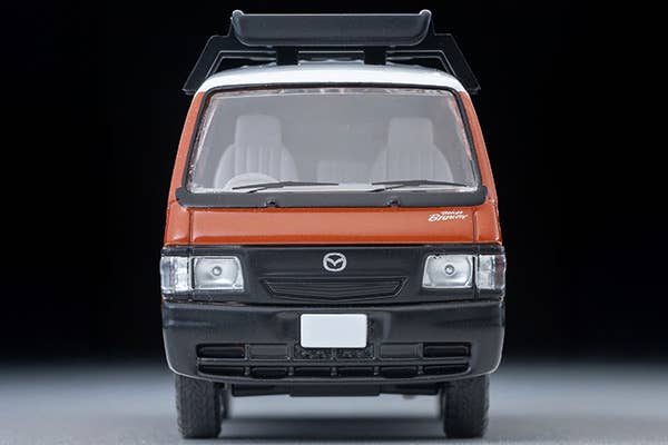 Tomica Limited Vintage 1:64 Mazda Bongo Brawny Van Custom Specification Brown With Roof Carrier And Figure