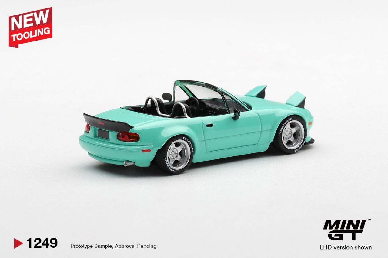 Mini GT 1:64 Mazda MX-5 (NA) Pandem Mint Green #1249