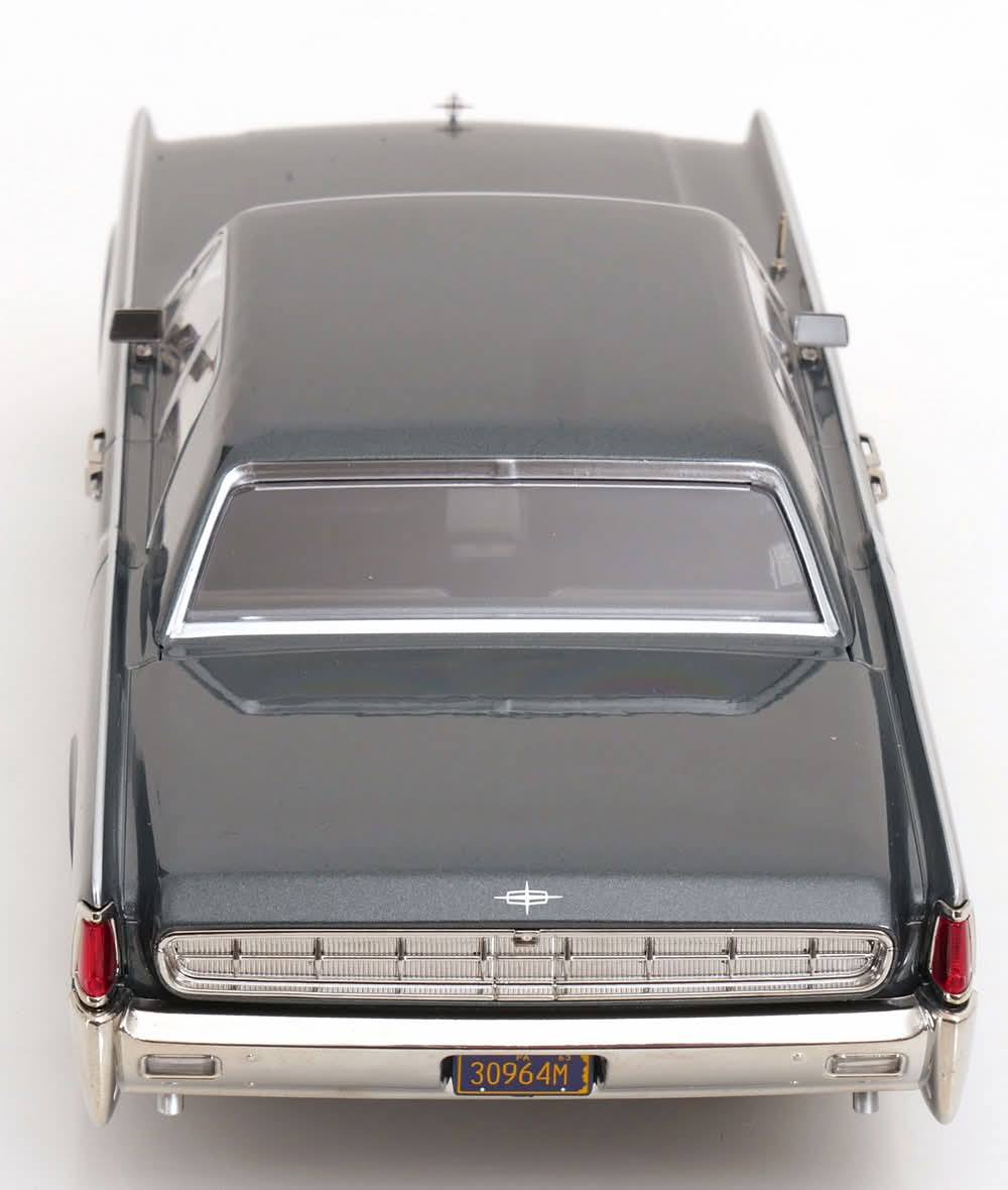 KK Scale 1:18 1963 Lincoln Continental Sedan *3 Colour Variations*