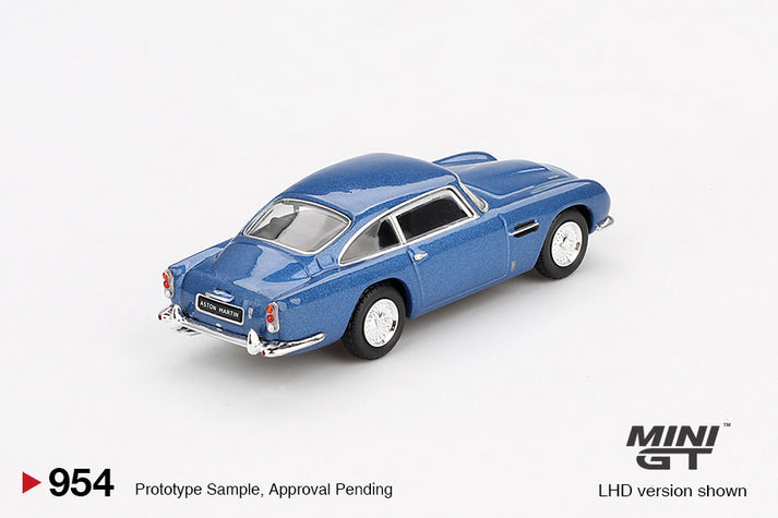 Mini GT 1:64 Aston Martin DB5 Sierra Blue (RHD) #954