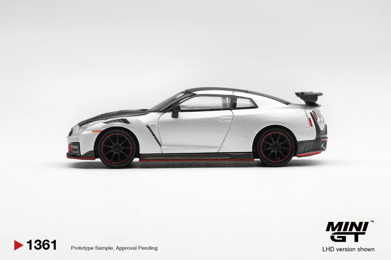 Mini GT 1:64 Nissan GT-R NISMO 2024 Silver #1361