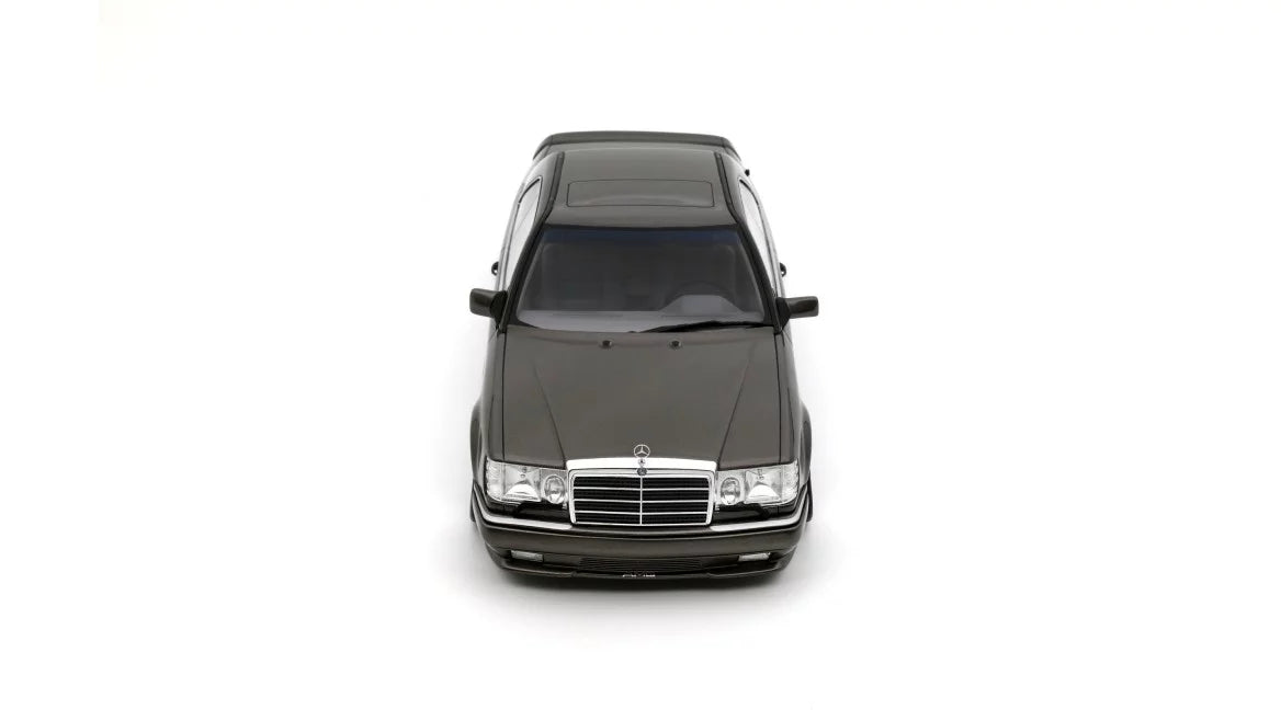 Ottomobile 1:18 Mercedes-Benz C124 AMG "Stance" Anthracite Grey 2022 OT1241