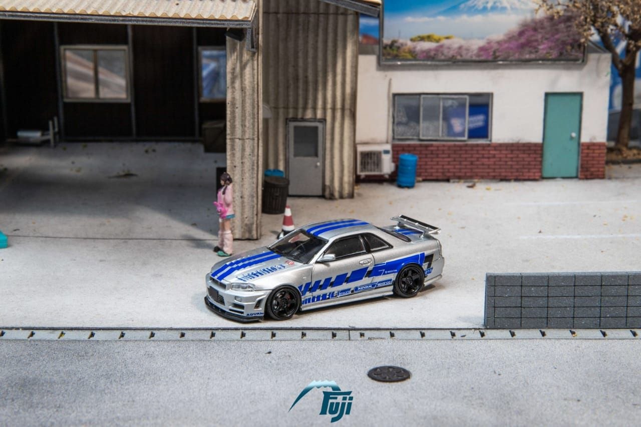 Fuji 1:64 Diecast Skyline R34 GT-R Nismo Z-Tune Silver/Blue Livery