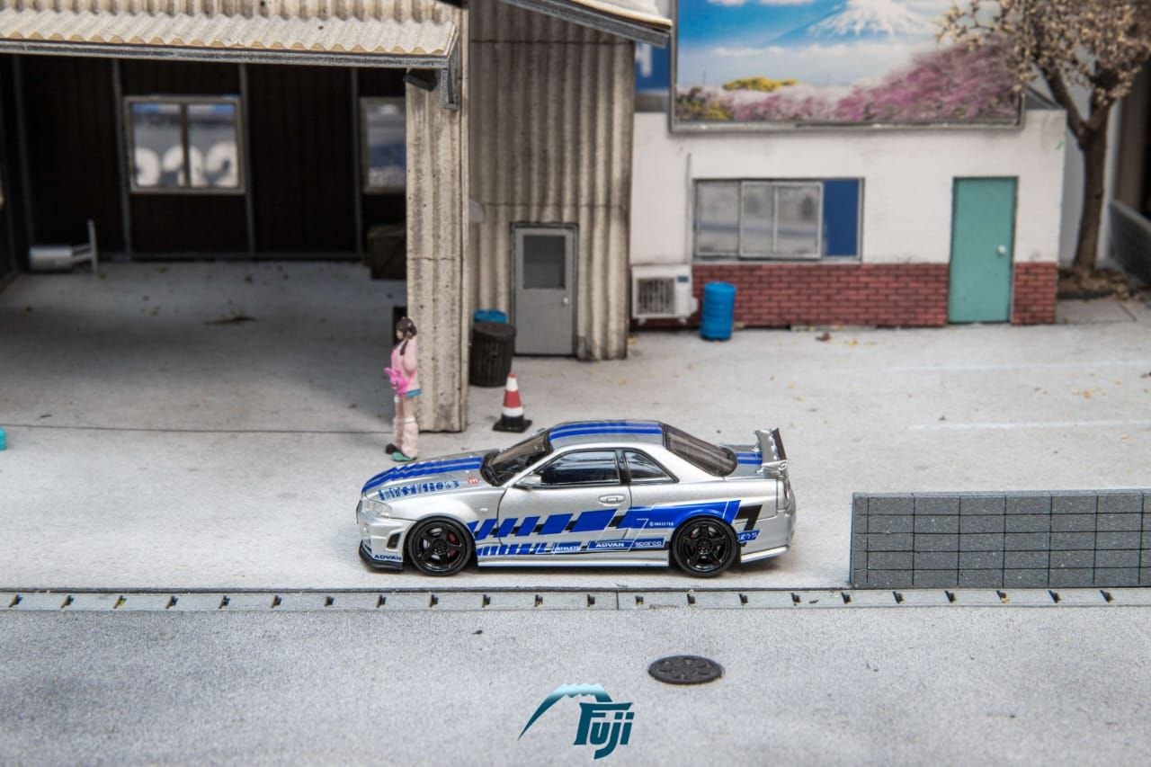 Fuji 1:64 Diecast Skyline R34 GT-R Nismo Z-Tune Silver/Blue Livery