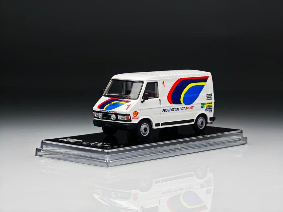 CarPort Model CPM 1:64 Diecast Model Fiat 242(C35)/Ellebi Car Transport Trailer