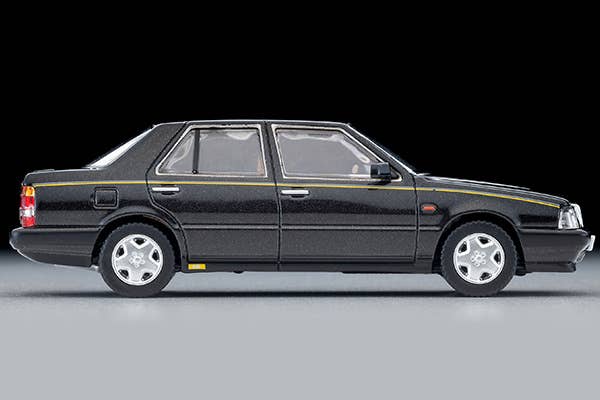 Tomica Limited Vintage 1:64 Lancia Theme 8.32 Phase I Black