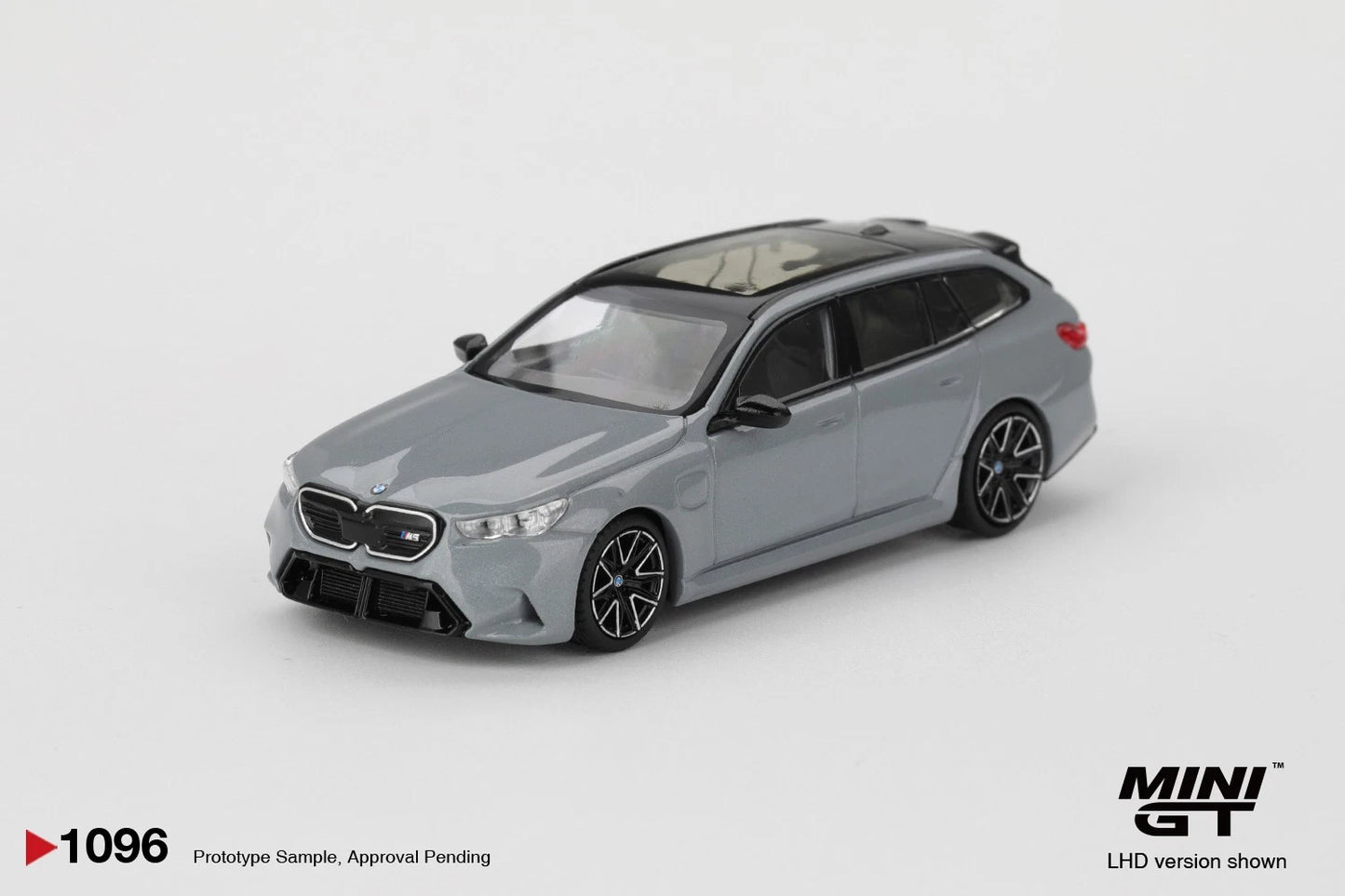 Mini GT 1:64 BMW M5 Touring (G99) Brooklyn Grey Metallic RHD #1096